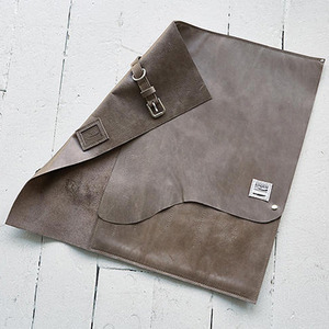 [KIMKIM] ITALY Leather 6-pocket Knife Bag - Sandy Brown